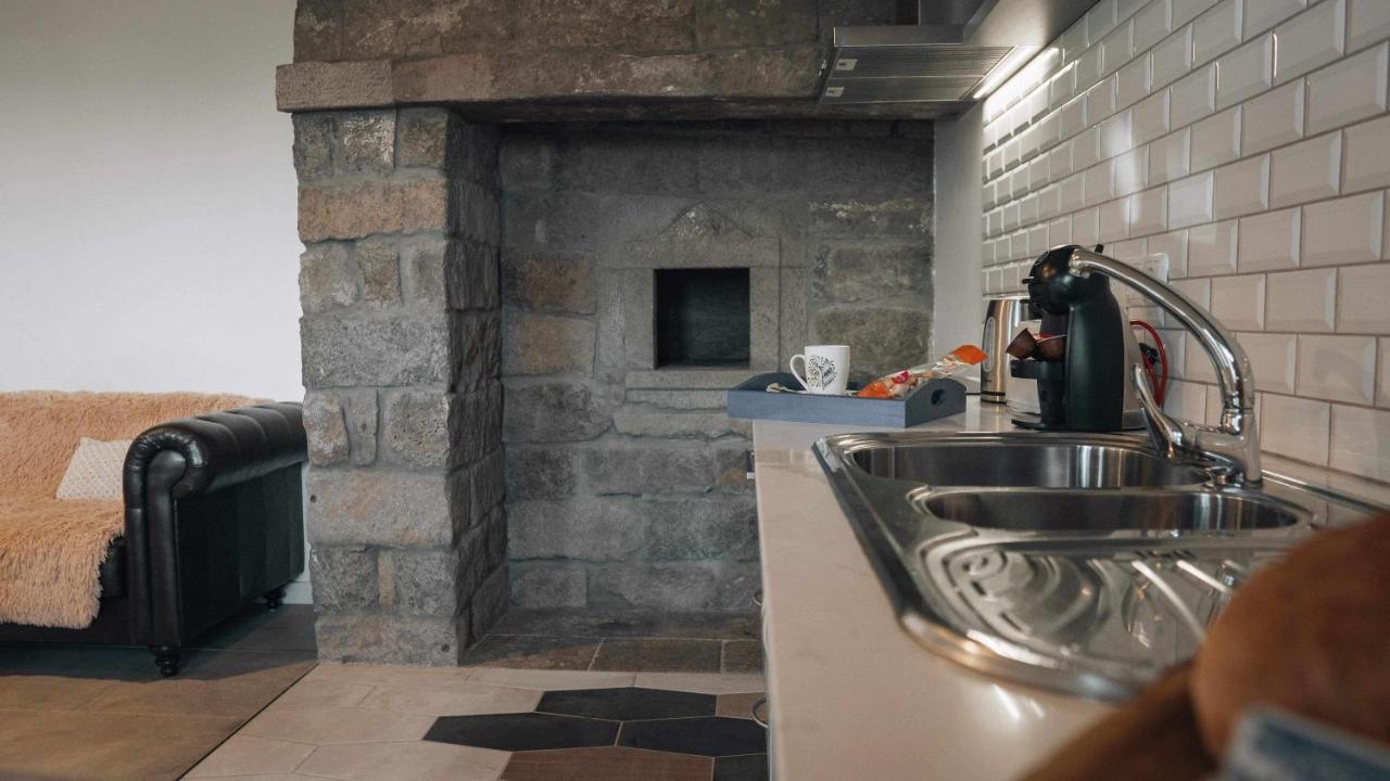 Casas Do Forneiro A Casa Para 2 Pessoas Нордести Екстериор снимка